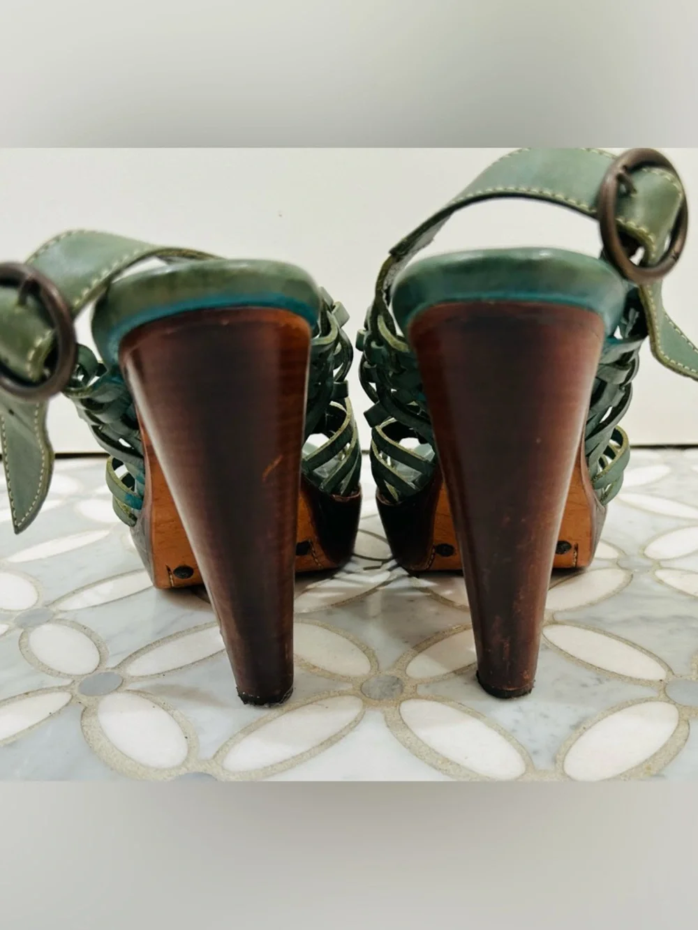 Frye Joy Huarache Platform Sandals Olive Green Leather Wood Heels Boho 9.5 - Picture 12 of 13